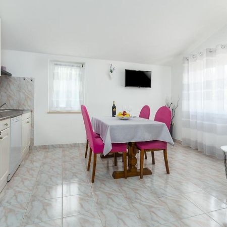 PUY Apartments Emil מראה חיצוני תמונה