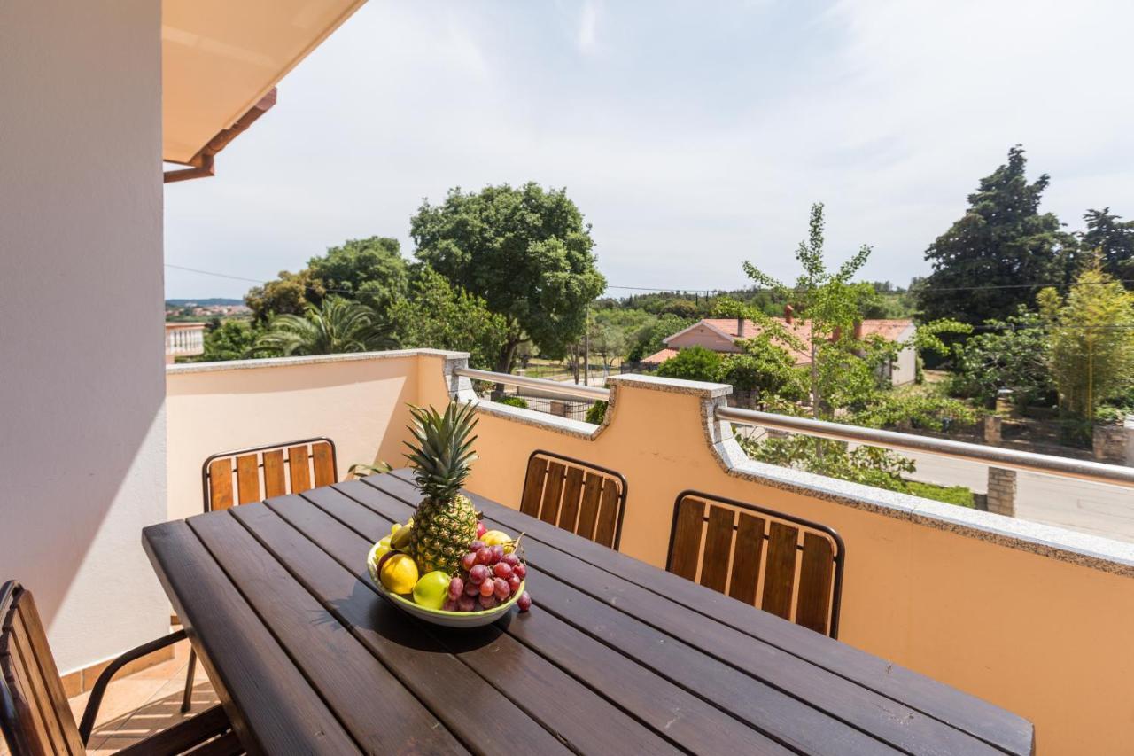 PUY Apartments Emil מראה חיצוני תמונה