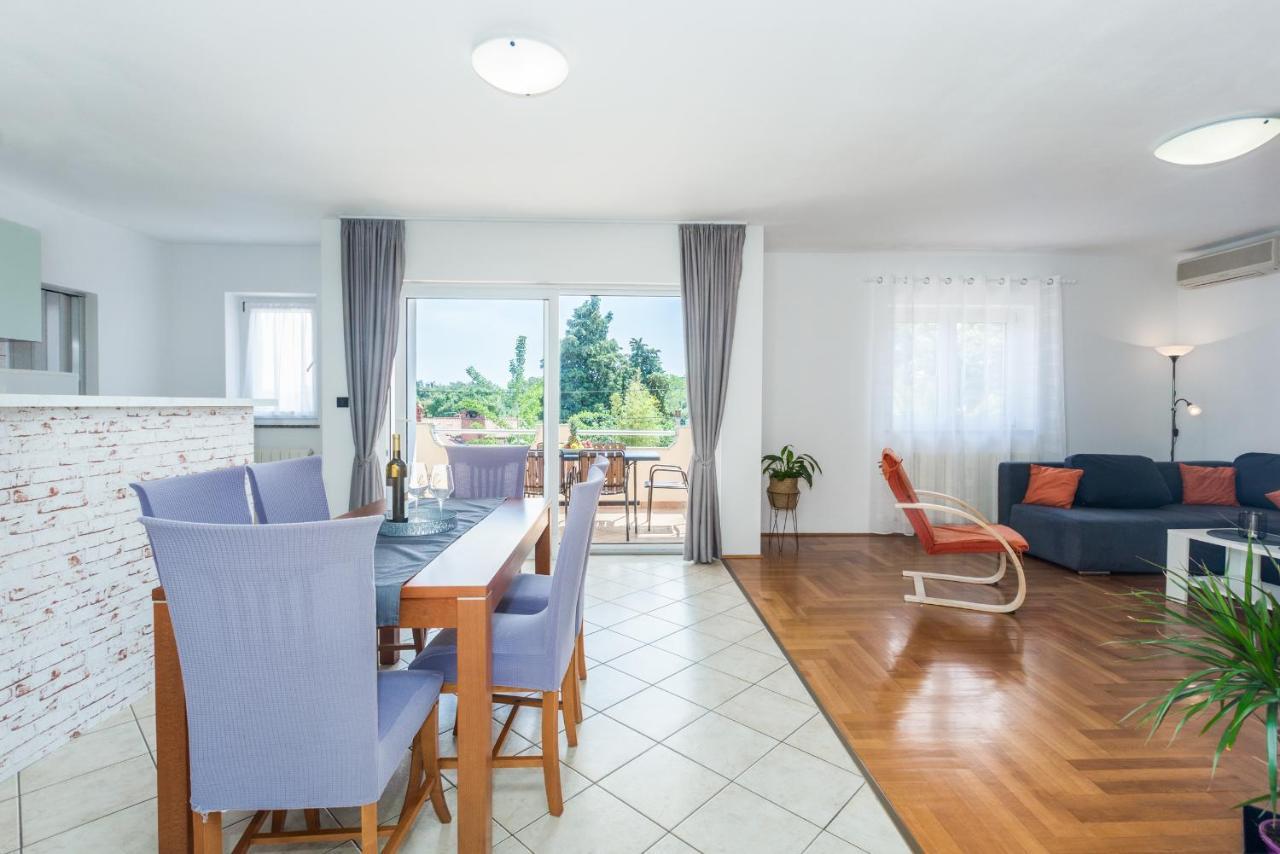 PUY Apartments Emil מראה חיצוני תמונה