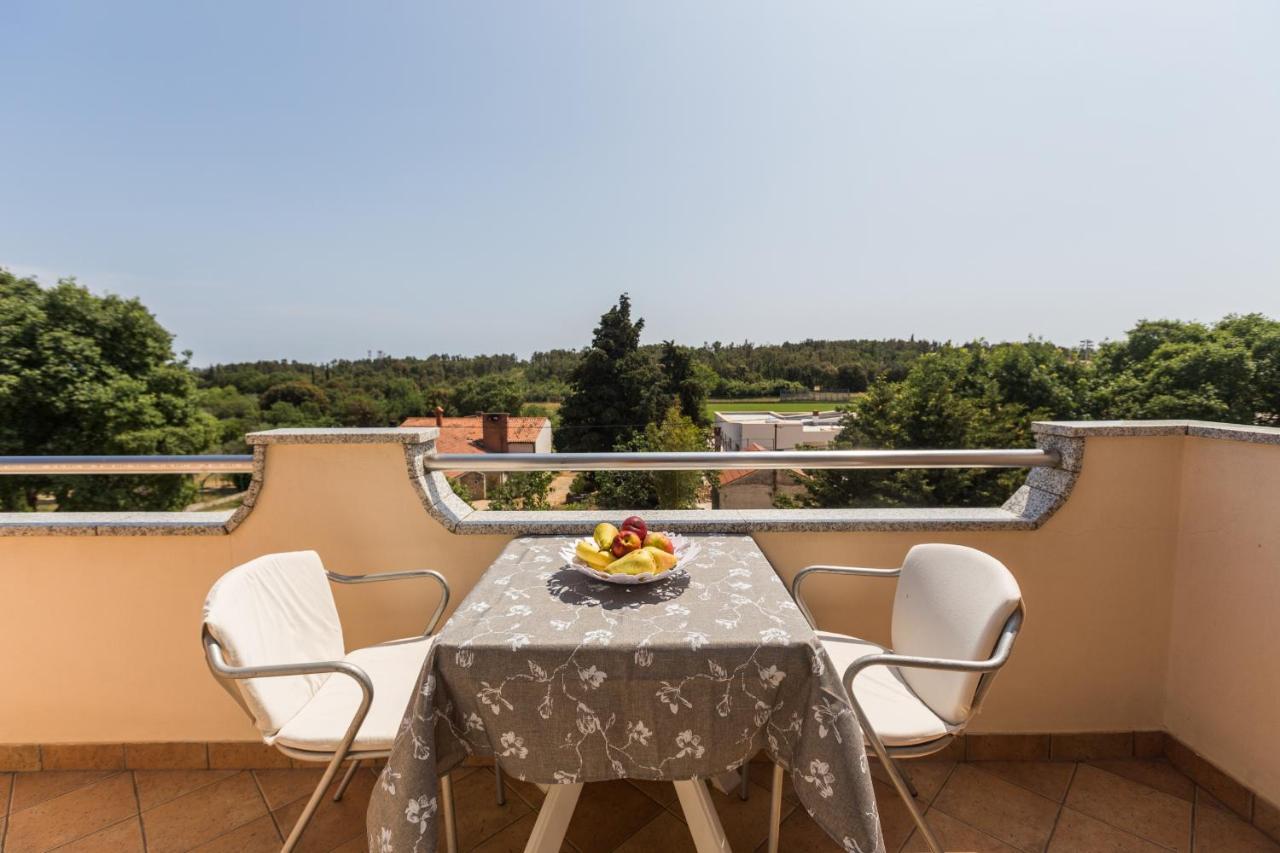 PUY Apartments Emil מראה חיצוני תמונה