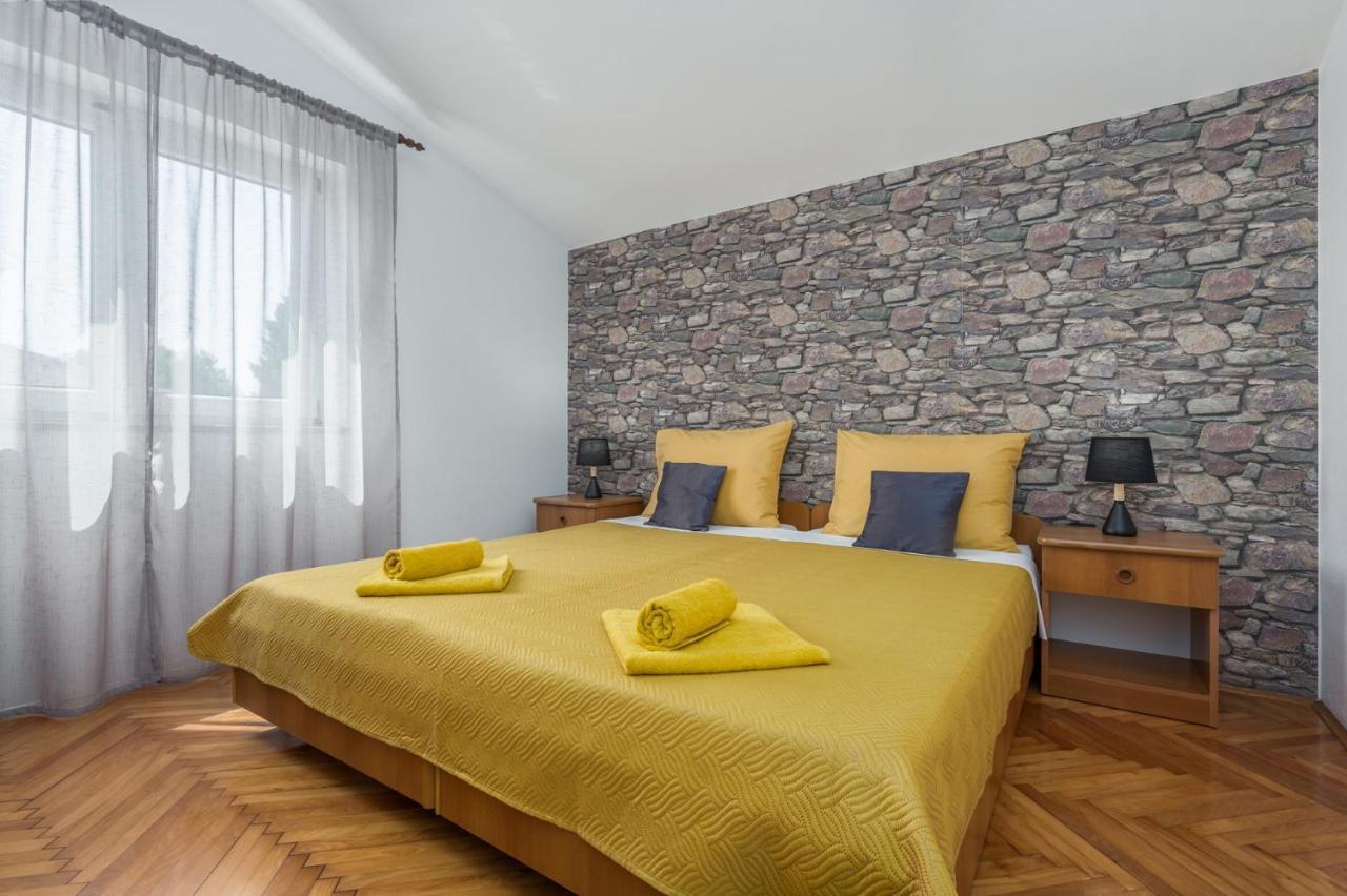 PUY Apartments Emil מראה חיצוני תמונה